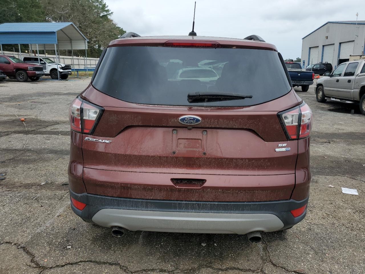 Photo 5 VIN: 1FMCU9GD9JUB45509 - FORD ESCAPE 