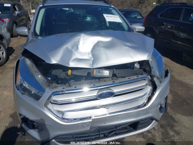 Photo 5 VIN: 1FMCU9GD9JUB45655 - FORD ESCAPE 