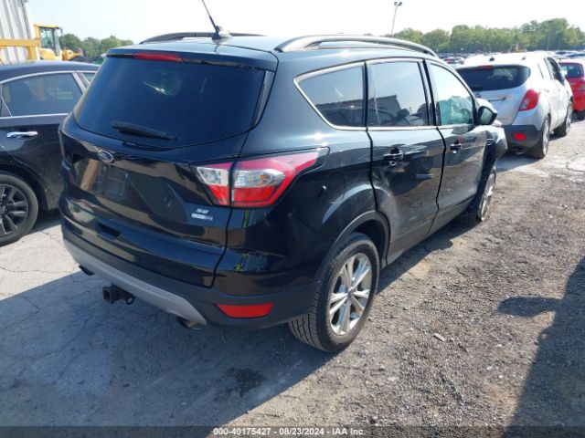 Photo 3 VIN: 1FMCU9GD9JUB59121 - FORD ESCAPE 