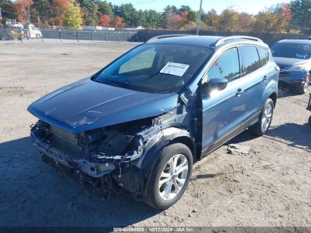 Photo 1 VIN: 1FMCU9GD9JUB82611 - FORD ESCAPE 