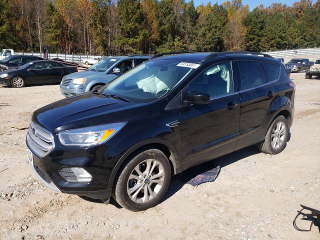 Photo 1 VIN: 1FMCU9GD9JUC11055 - FORD ESCAPE SE 