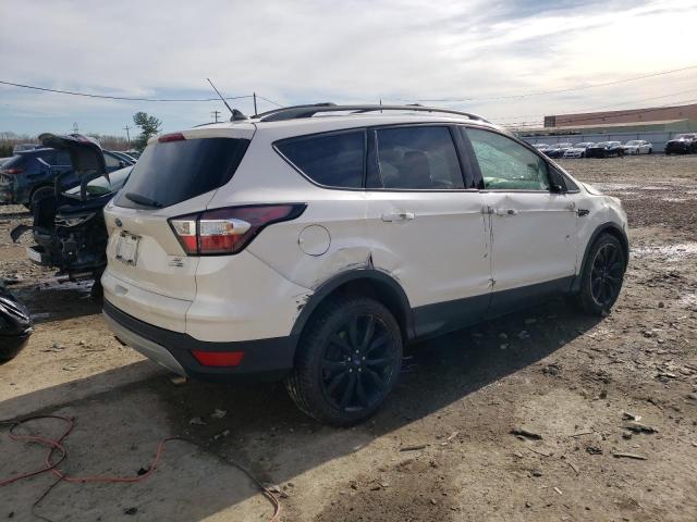 Photo 2 VIN: 1FMCU9GD9JUC25070 - FORD ESCAPE 