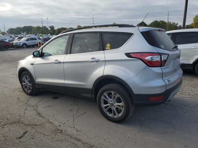 Photo 1 VIN: 1FMCU9GD9JUC63169 - FORD ESCAPE SE 