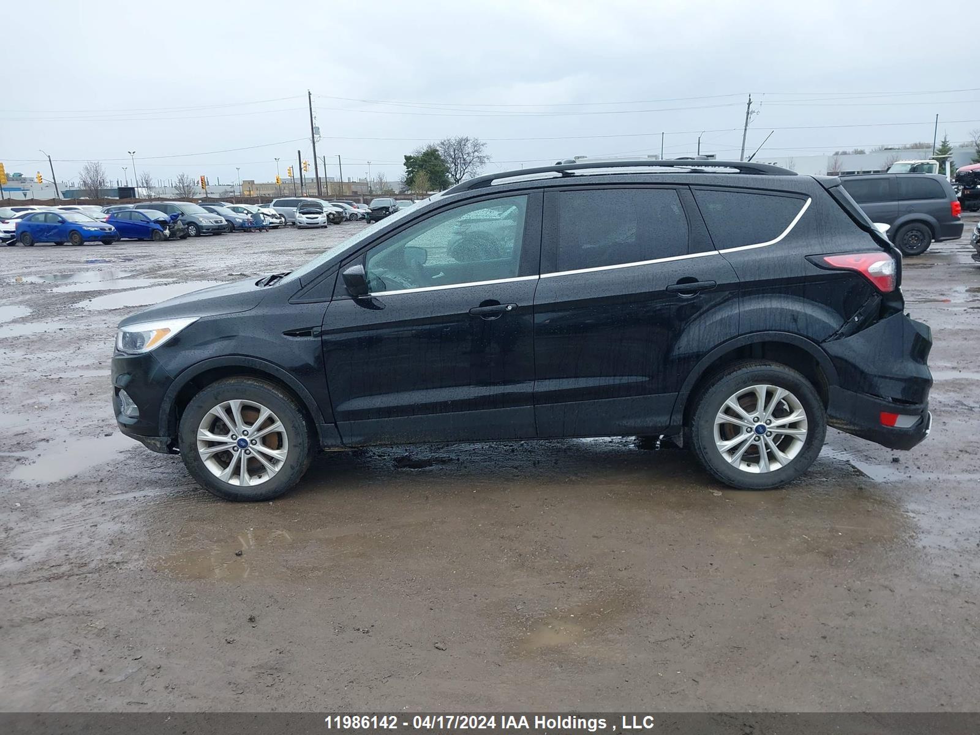 Photo 14 VIN: 1FMCU9GD9JUC96365 - FORD ESCAPE 