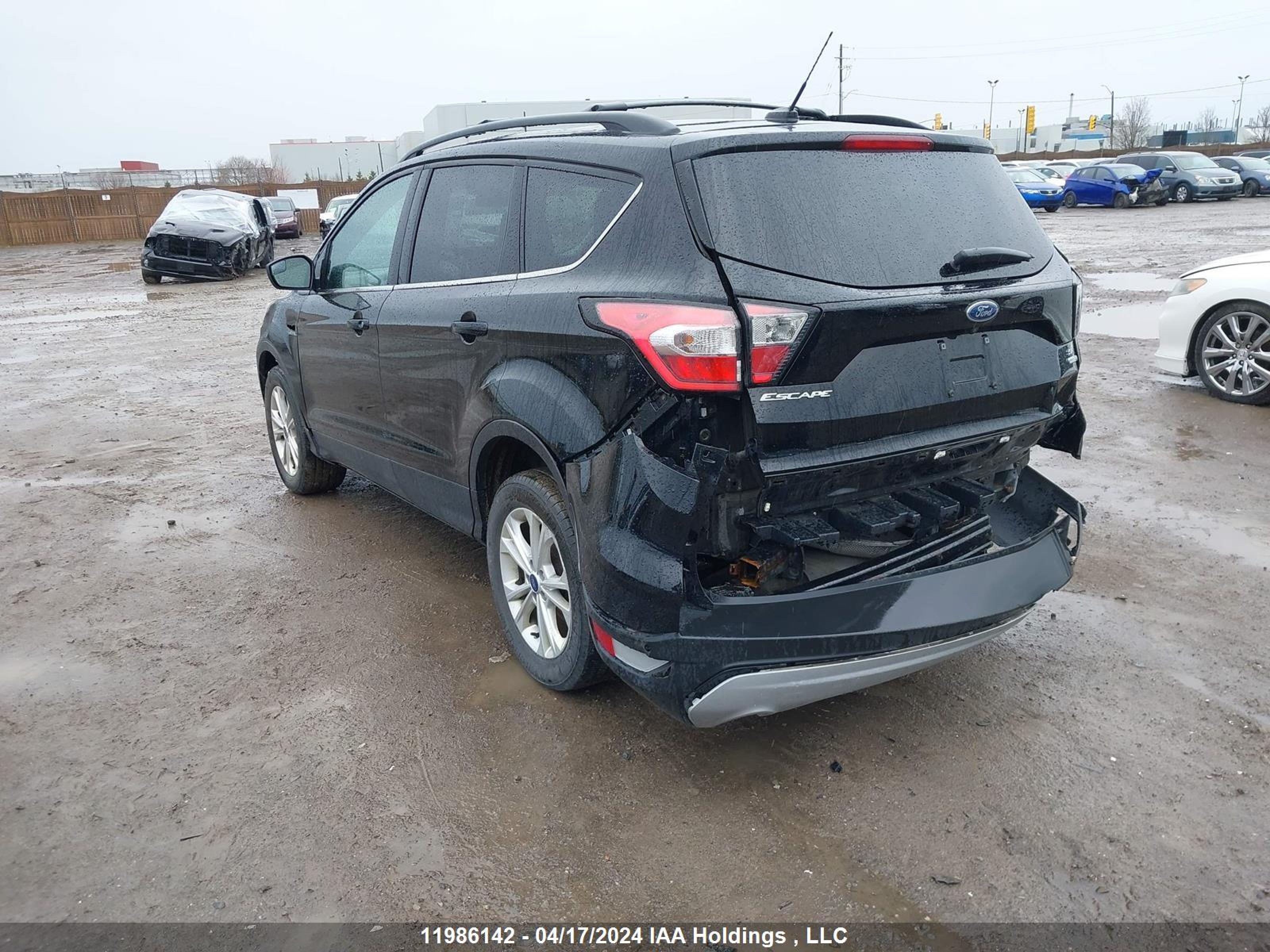 Photo 2 VIN: 1FMCU9GD9JUC96365 - FORD ESCAPE 