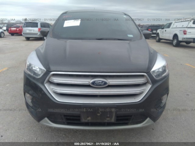 Photo 5 VIN: 1FMCU9GD9KUB82254 - FORD ESCAPE 