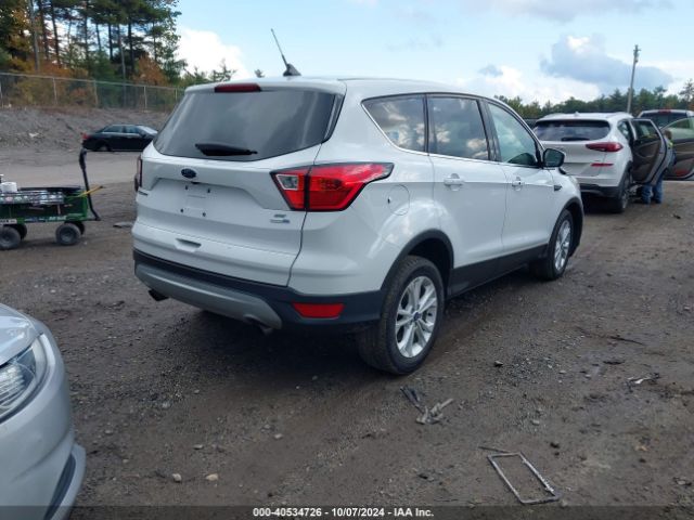 Photo 3 VIN: 1FMCU9GD9KUC35518 - FORD ESCAPE 