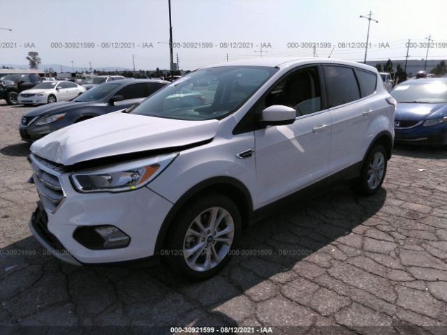 Photo 1 VIN: 1FMCU9GDXHUB05661 - FORD ESCAPE 