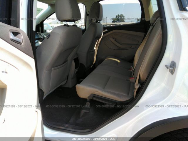 Photo 7 VIN: 1FMCU9GDXHUB05661 - FORD ESCAPE 