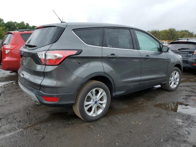 Photo 2 VIN: 1FMCU9GDXHUB25778 - FORD ESCAPE SE 