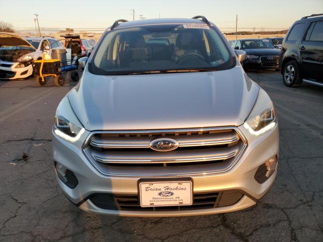 Photo 4 VIN: 1FMCU9GDXHUB94311 - FORD ESCAPE SE 