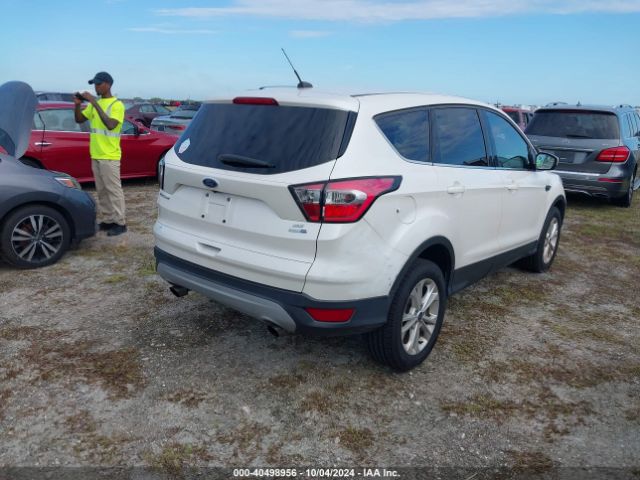 Photo 3 VIN: 1FMCU9GDXHUC91931 - FORD ESCAPE 