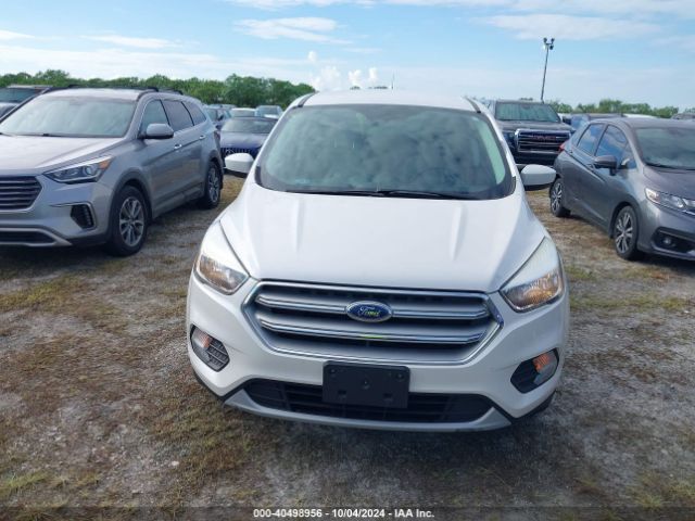 Photo 5 VIN: 1FMCU9GDXHUC91931 - FORD ESCAPE 