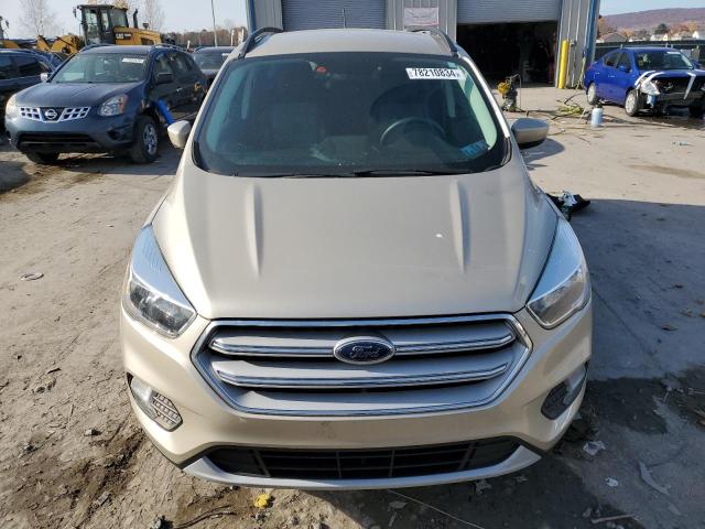 Photo 4 VIN: 1FMCU9GDXJUA01631 - FORD ESCAPE SE 