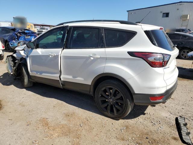 Photo 1 VIN: 1FMCU9GDXJUA24603 - FORD ESCAPE SE 