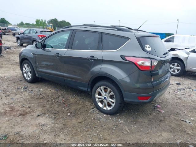 Photo 2 VIN: 1FMCU9GDXJUA62154 - FORD ESCAPE 