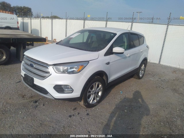 Photo 1 VIN: 1FMCU9GDXJUA63997 - FORD ESCAPE 