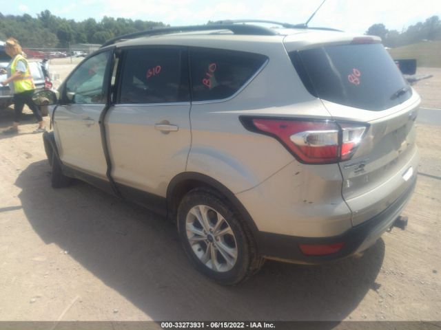 Photo 2 VIN: 1FMCU9GDXJUA69136 - FORD ESCAPE 