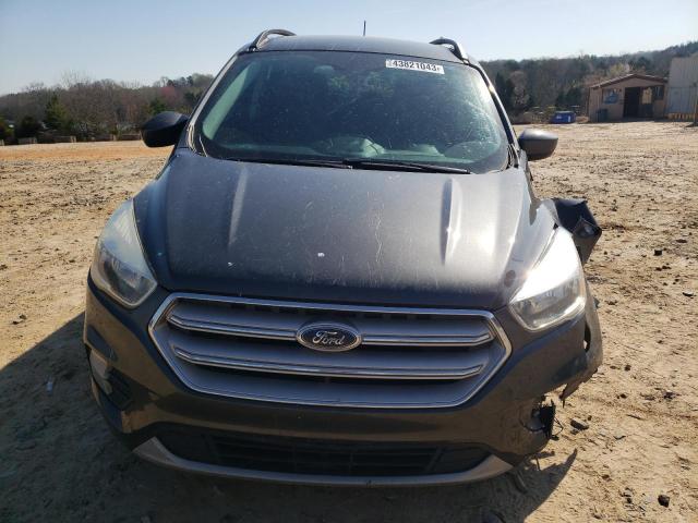 Photo 4 VIN: 1FMCU9GDXJUA88611 - FORD ESCAPE SE 