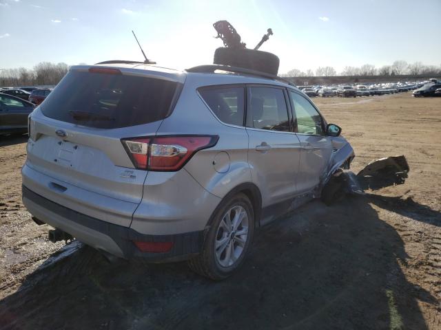 Photo 3 VIN: 1FMCU9GDXJUA90701 - FORD ESCAPE SE 