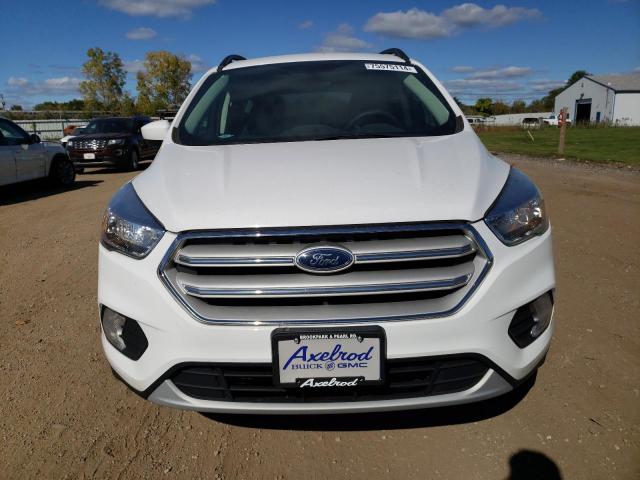 Photo 4 VIN: 1FMCU9GDXJUB06444 - FORD ESCAPE SE 