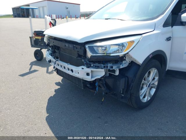 Photo 5 VIN: 1FMCU9GDXJUB25723 - FORD ESCAPE 