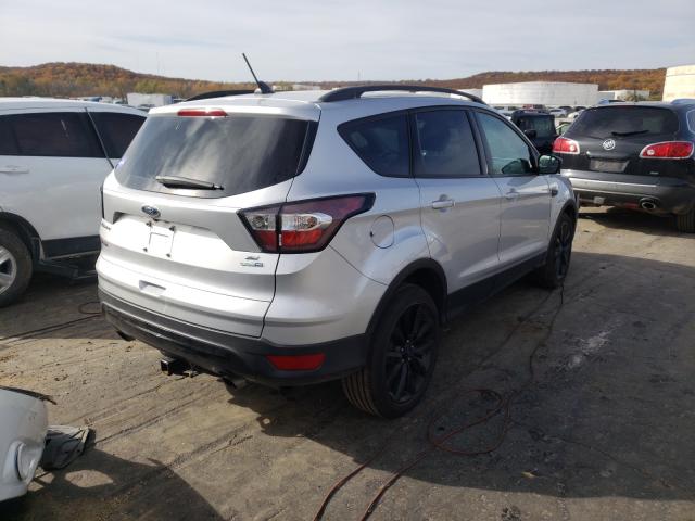 Photo 3 VIN: 1FMCU9GDXJUB31263 - FORD ESCAPE SE 