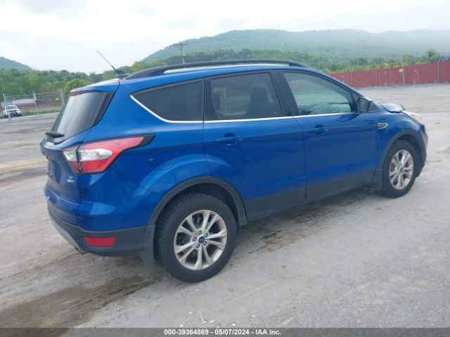 Photo 3 VIN: 1FMCU9GDXJUC01313 - FORD ESCAPE 