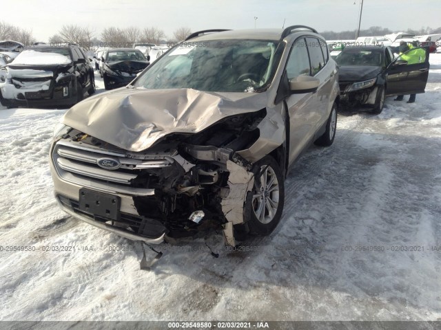 Photo 1 VIN: 1FMCU9GDXJUC56294 - FORD ESCAPE 