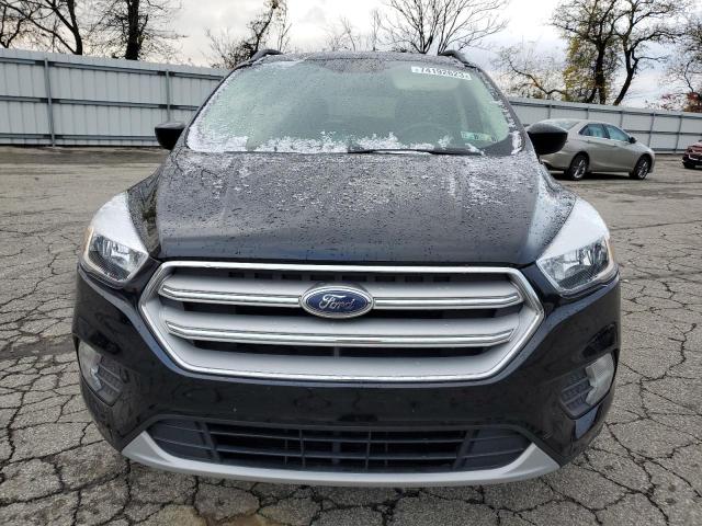 Photo 4 VIN: 1FMCU9GDXJUD13402 - FORD ESCAPE SE 