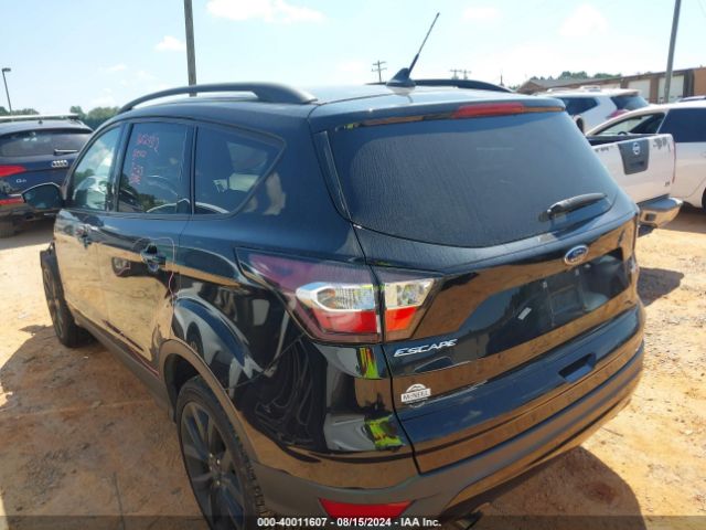 Photo 2 VIN: 1FMCU9GDXJUD18390 - FORD ESCAPE 