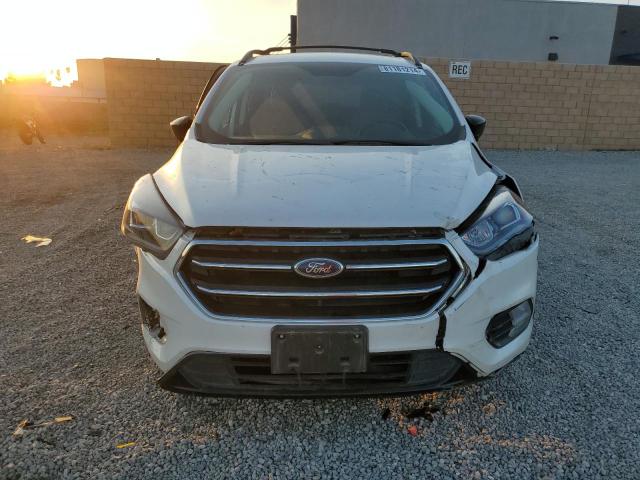 Photo 4 VIN: 1FMCU9GDXKUB06526 - FORD ESCAPE SE 