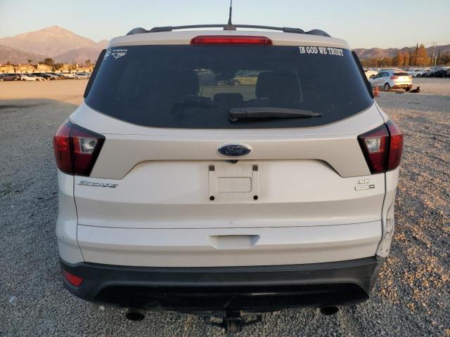 Photo 5 VIN: 1FMCU9GDXKUB06526 - FORD ESCAPE SE 