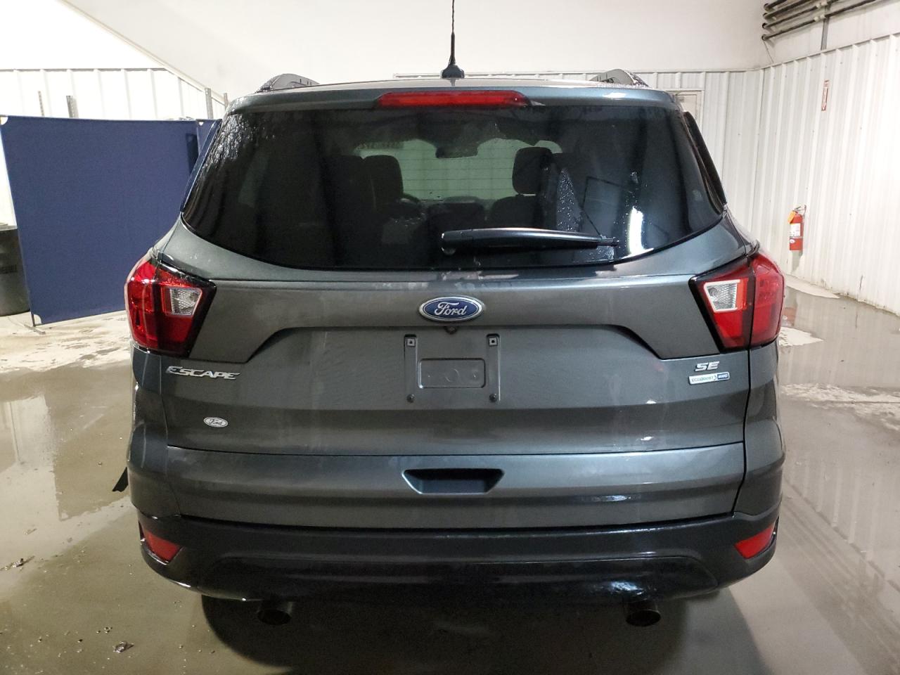 Photo 5 VIN: 1FMCU9GDXKUB98012 - FORD ESCAPE 