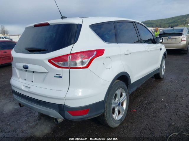 Photo 3 VIN: 1FMCU9GX0DUB98405 - FORD ESCAPE 