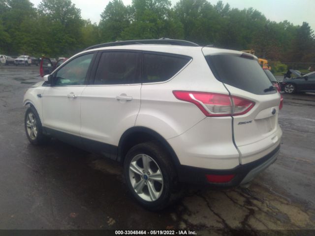 Photo 2 VIN: 1FMCU9GX0DUC06888 - FORD ESCAPE 