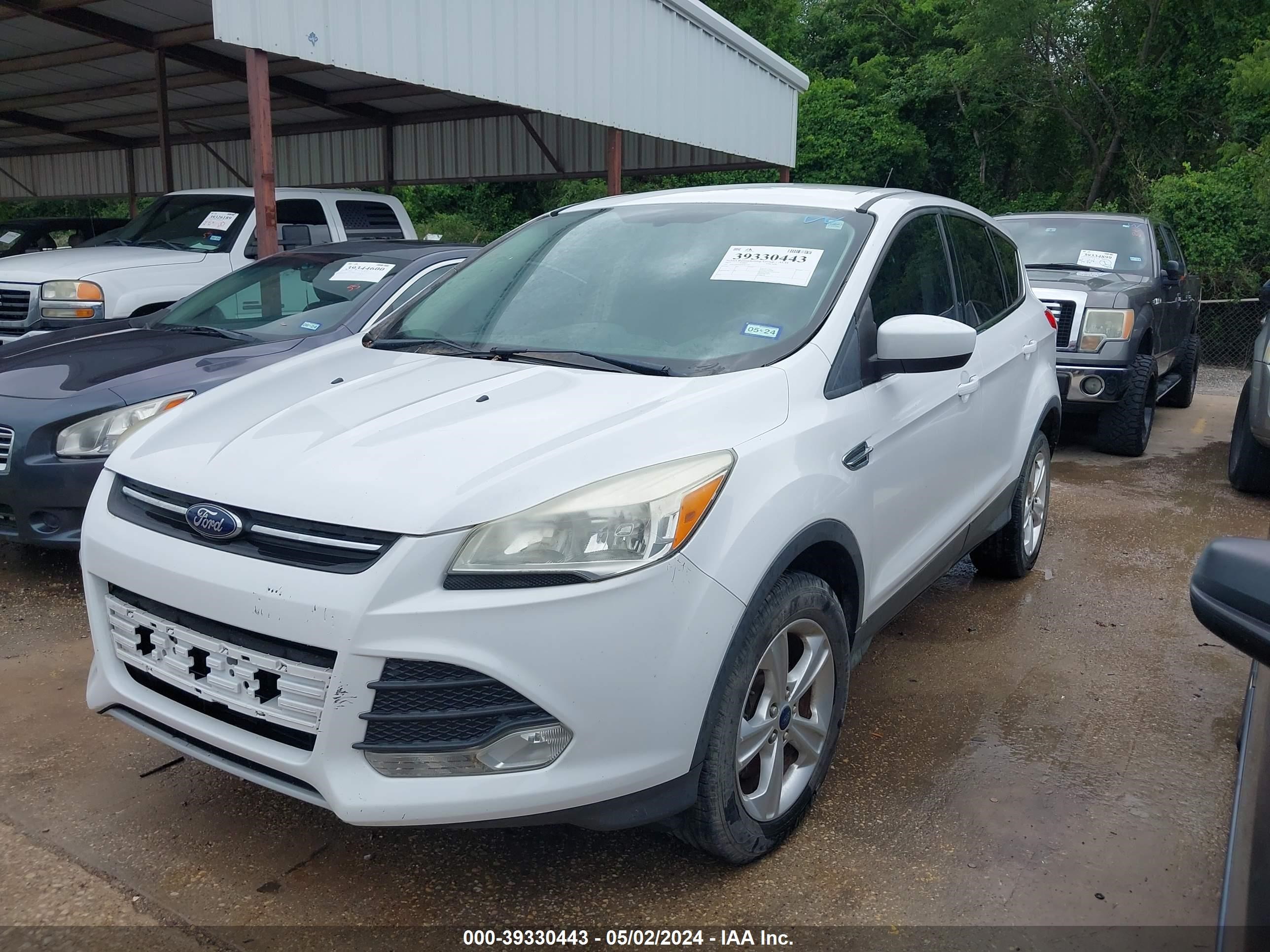 Photo 1 VIN: 1FMCU9GX0DUD25007 - FORD ESCAPE 