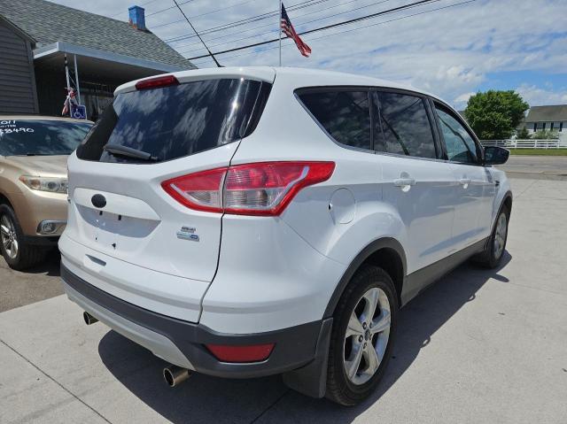 Photo 3 VIN: 1FMCU9GX0DUD26481 - FORD ESCAPE SE 