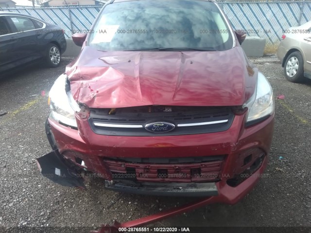 Photo 5 VIN: 1FMCU9GX0EUB48850 - FORD ESCAPE 