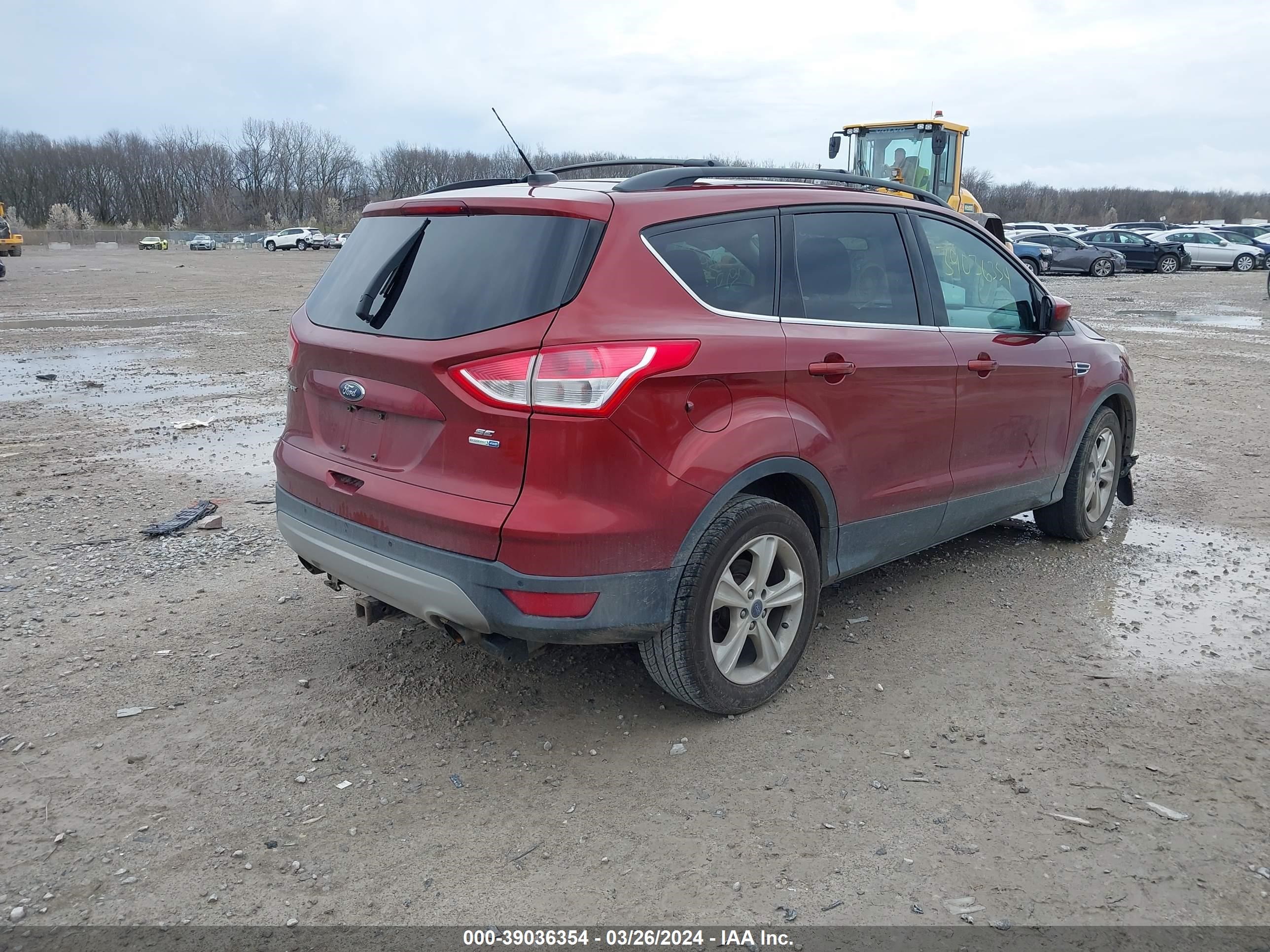 Photo 3 VIN: 1FMCU9GX0EUB84246 - FORD ESCAPE 