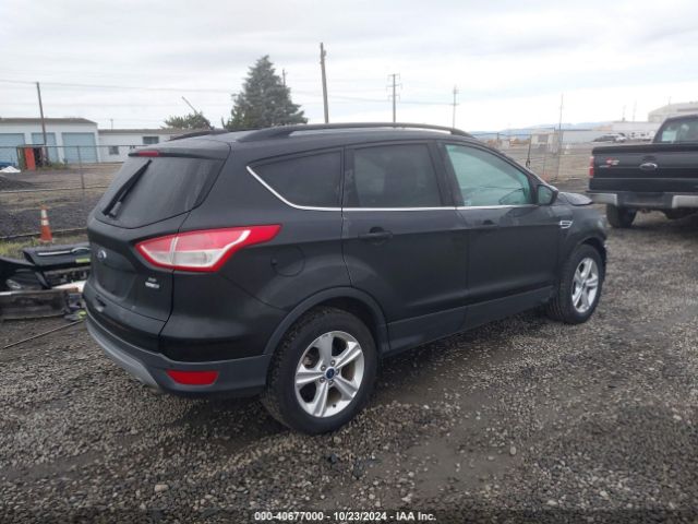 Photo 3 VIN: 1FMCU9GX0FUA63282 - FORD ESCAPE 