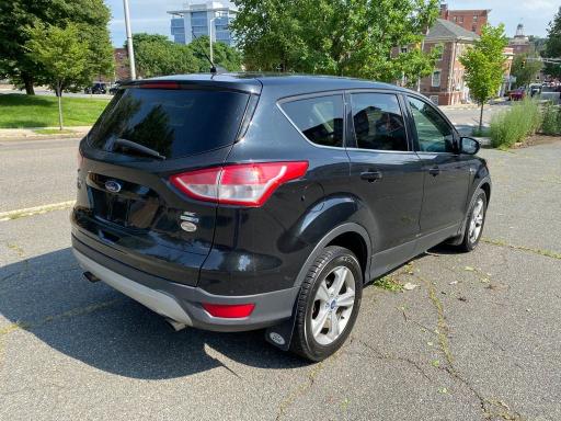 Photo 3 VIN: 1FMCU9GX0FUB22556 - FORD ESCAPE SE 