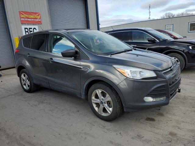 Photo 3 VIN: 1FMCU9GX0FUB44959 - FORD ESCAPE SE 