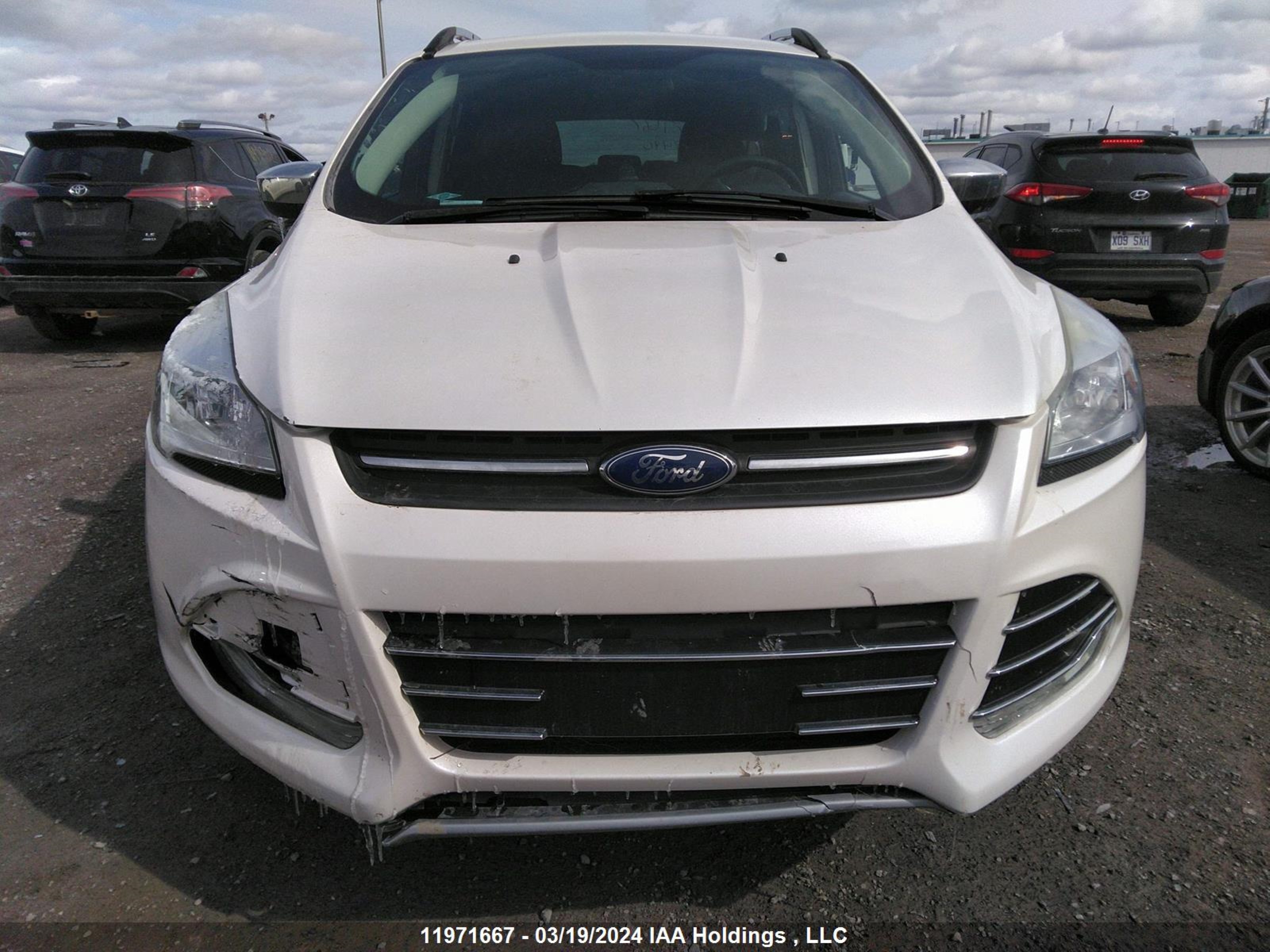 Photo 11 VIN: 1FMCU9GX0FUC83490 - FORD ESCAPE 