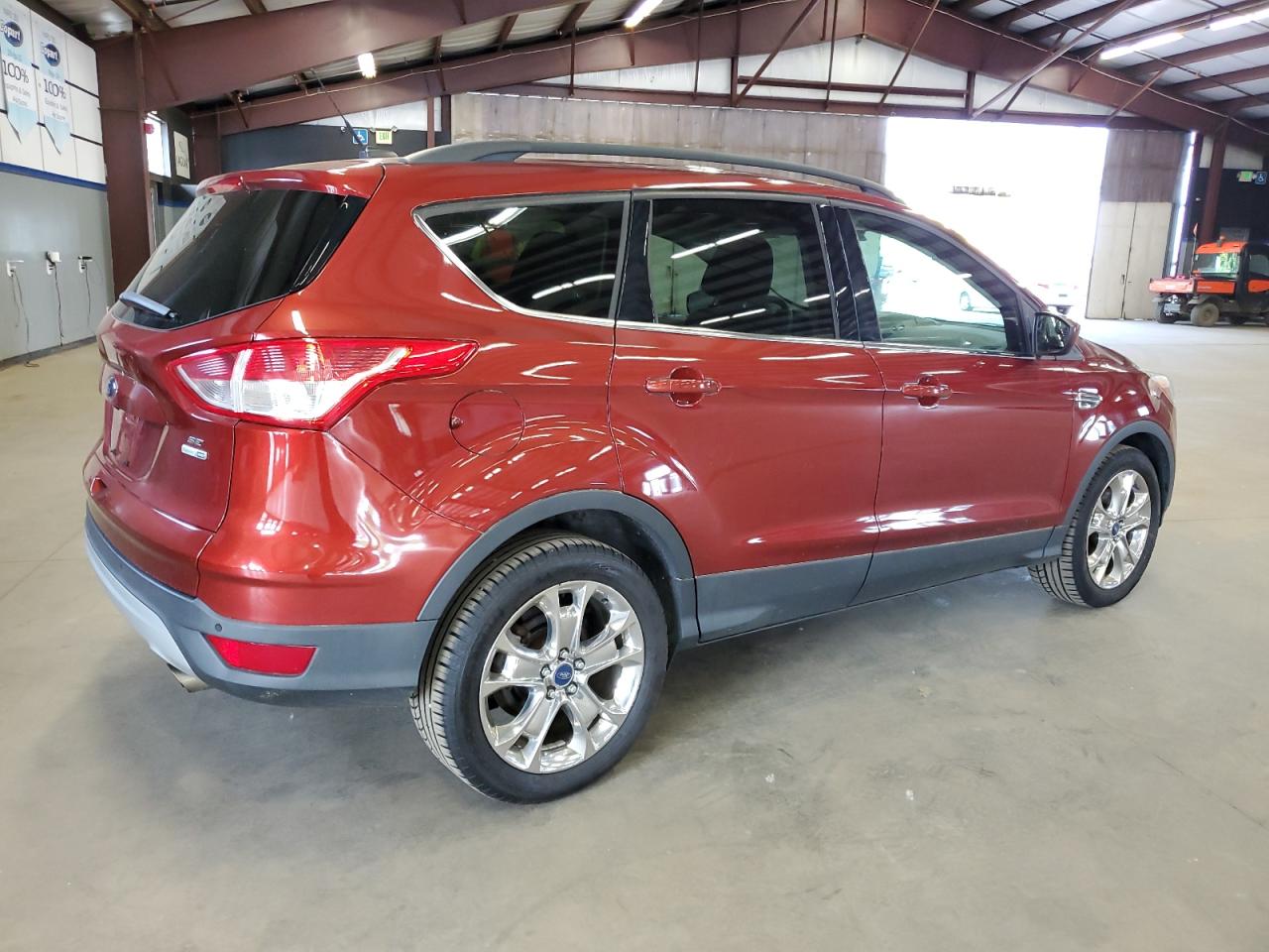 Photo 2 VIN: 1FMCU9GX0GUB09937 - FORD ESCAPE 