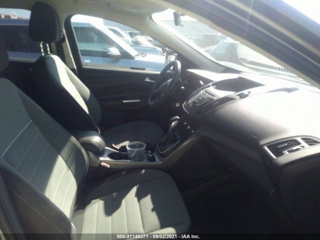 Photo 4 VIN: 1FMCU9GX1DUB02510 - FORD ESCAPE 