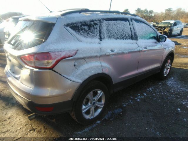 Photo 3 VIN: 1FMCU9GX1DUB89003 - FORD ESCAPE 