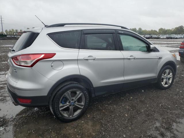 Photo 2 VIN: 1FMCU9GX1EUB14321 - FORD ESCAPE SE 