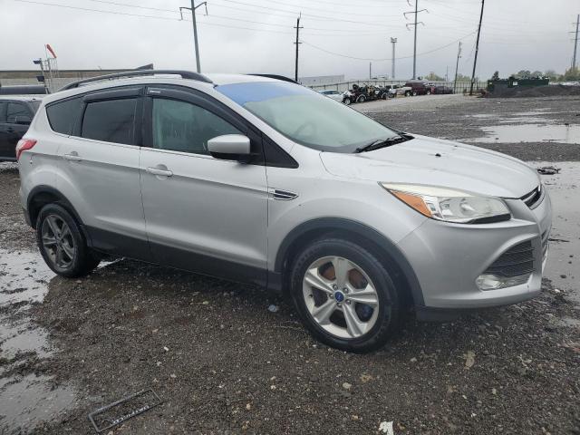 Photo 3 VIN: 1FMCU9GX1EUB14321 - FORD ESCAPE SE 