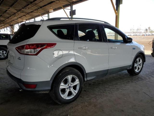 Photo 2 VIN: 1FMCU9GX1FUB09797 - FORD ESCAPE SE 